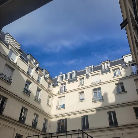 Bel Champs Elysees Avec 2 *