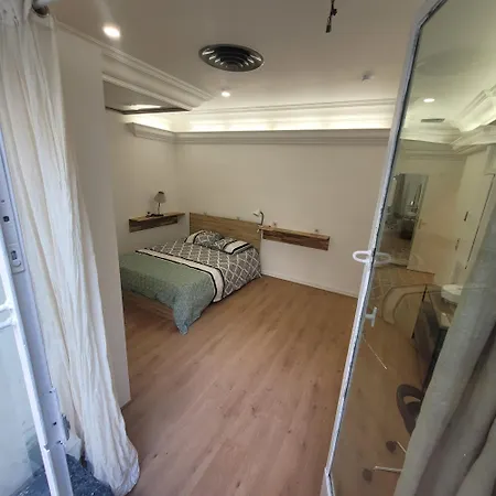 Bel Champs Elysees Avec 2 Paris